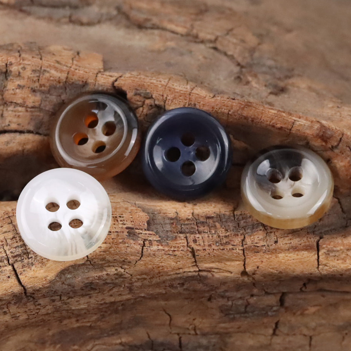 Four-hole resin shirt buttons: white, dark blue, coffee, khaki