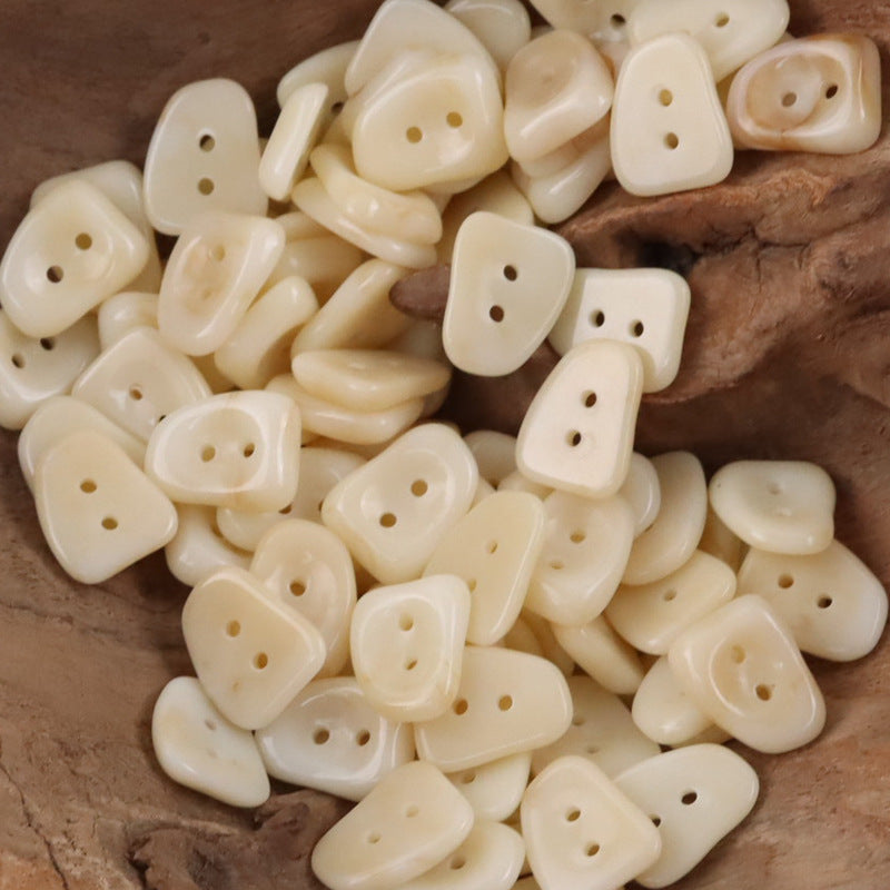 2-Loch Kunstharzknöpfe, beigen/ivory Farbton, 10er Set