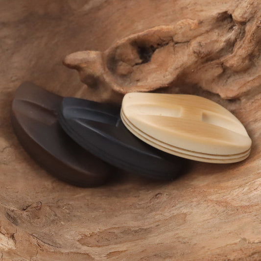 Comma-Shaped Matte Colored Resin Shank Buttons 10pcs