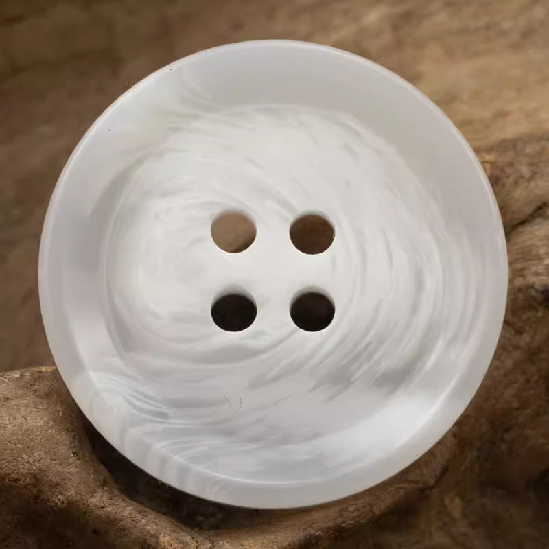 White round resin button, 4-hole, smooth marbled brush pattern