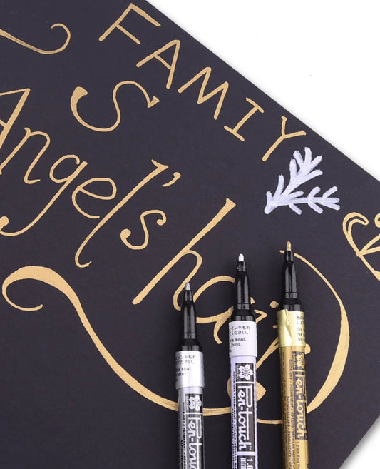 Sakura Pen-Touch Paint Marker Gold 0.7mm/1.0mm/2.0mm 3 Pack