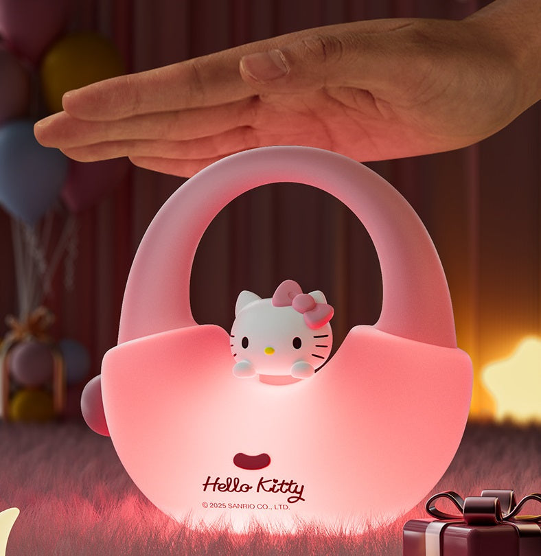 Sanrio Family Portable Handbag Tap Night Light
