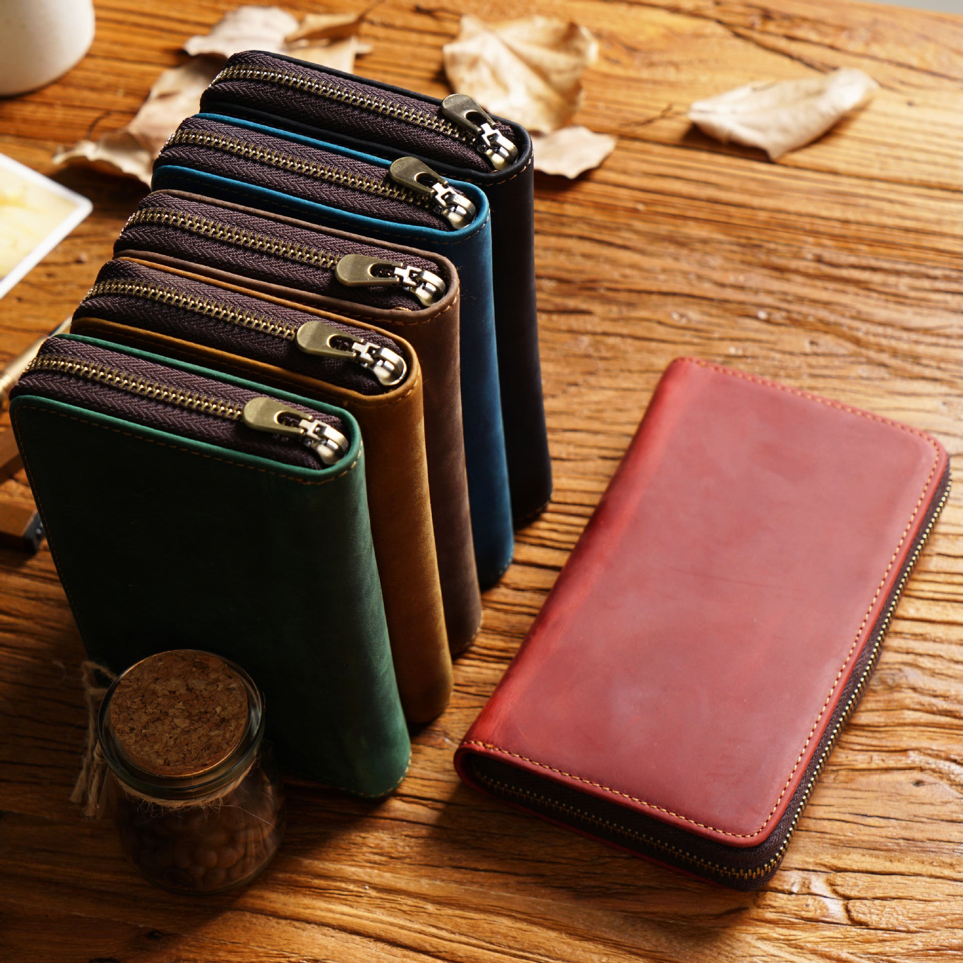 Leather Zippered Pen Organizer Case with 5 Slots and Net Holder