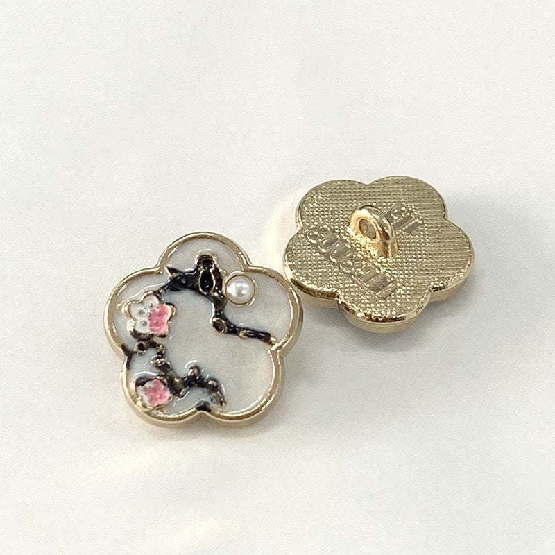 15mm vintage metal button with bird-and-flower motif, pearl detail, gold-tone back