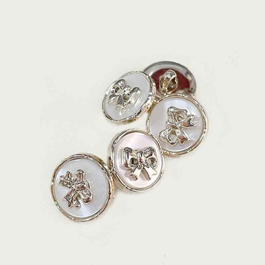 15-30mm Fashion Bow Round Plastic Buttons for Women's Apparel 40pcs