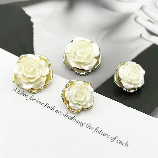 18/23mm Vintage Flower Rose Shaped Alloy Buttons with Shanks 20pcs