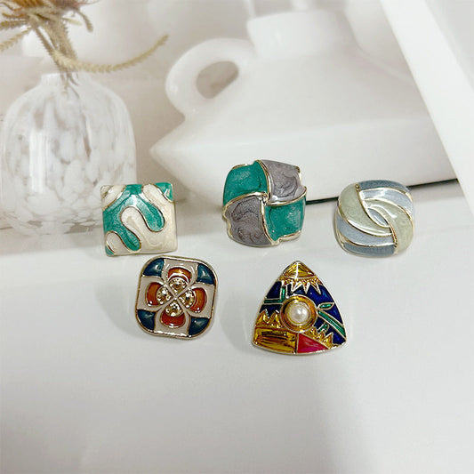 Vintage Court Style Enamel Buttons with Oil-Painting Art for Coats 17 Pack