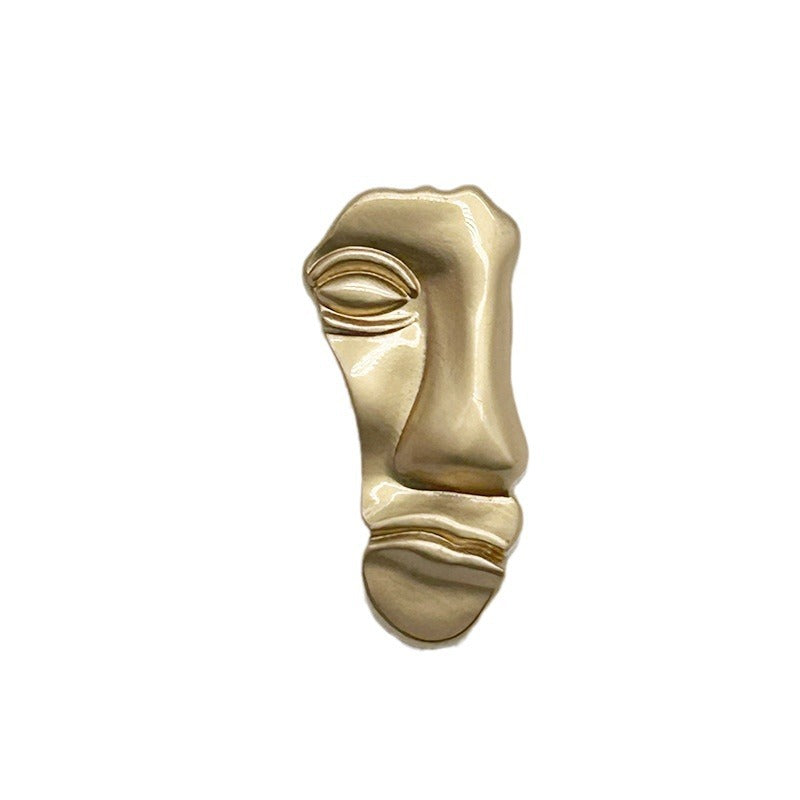 23mm matte gold face-shaped metal shank button with detailed facial features