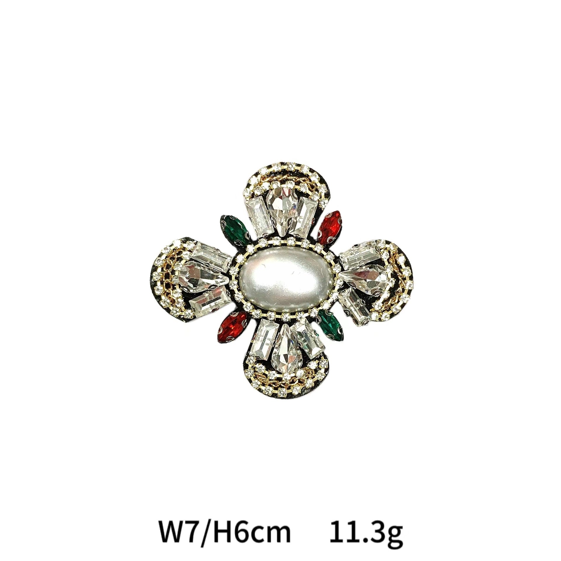 Strass-Blumenpatch mit weißer Perle in der Mitte und funkelnden Blütenblättern