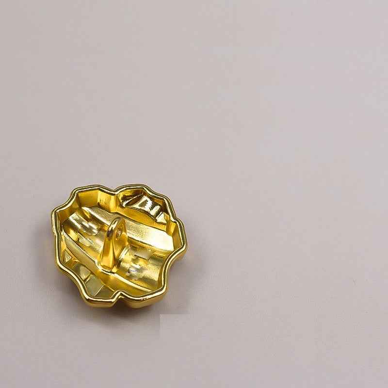 18mm Tea-Gold metal shank button, scalloped back