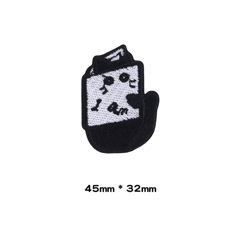 Schwarzer bestickter Katzenpatch mit sichtbarem Gesicht, selbstklebend, 45×32 mm