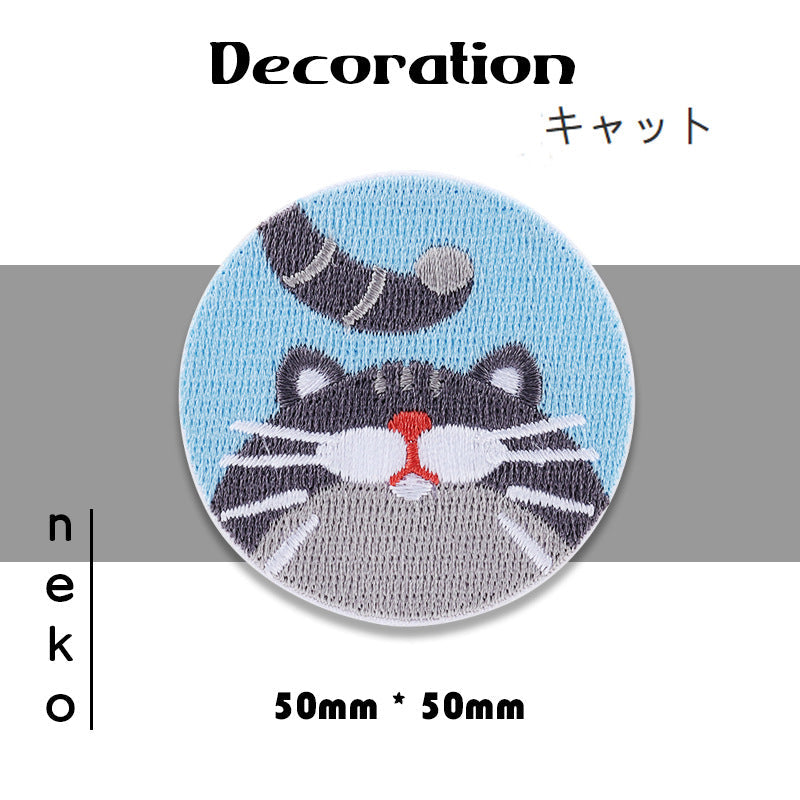 Round light-blue kitten cat-face embroidered patch, size 50mm x 50mm