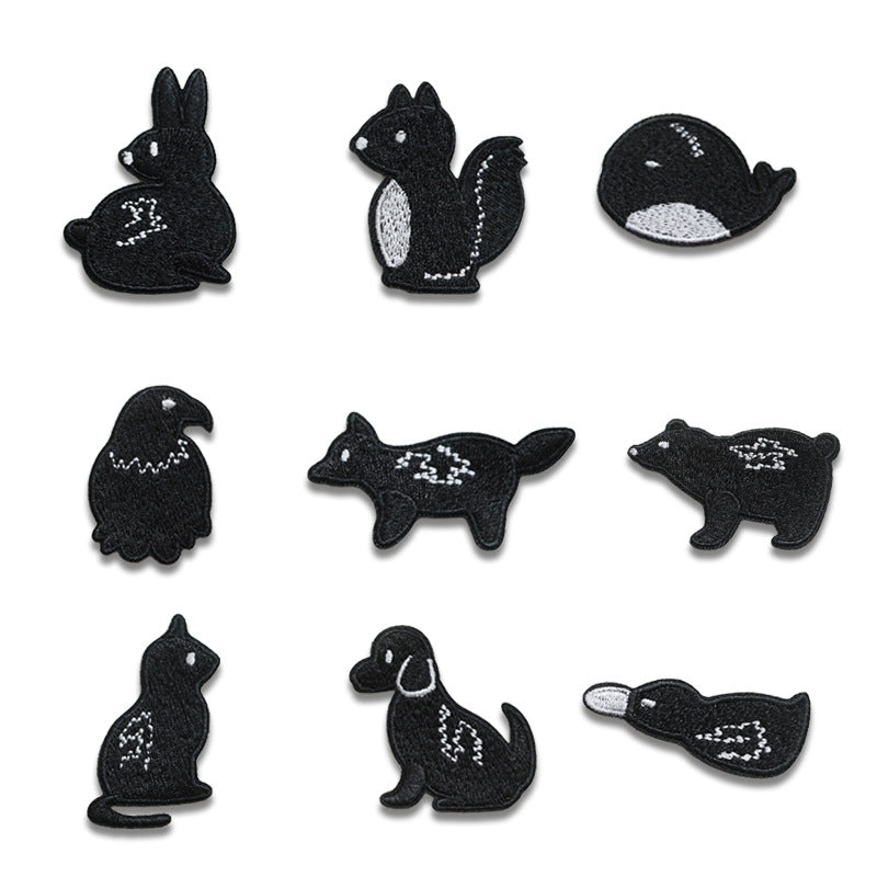 Selbstklebende schwarze Tierstickerei-Patches (9er-Set) mit weißen Akzenten