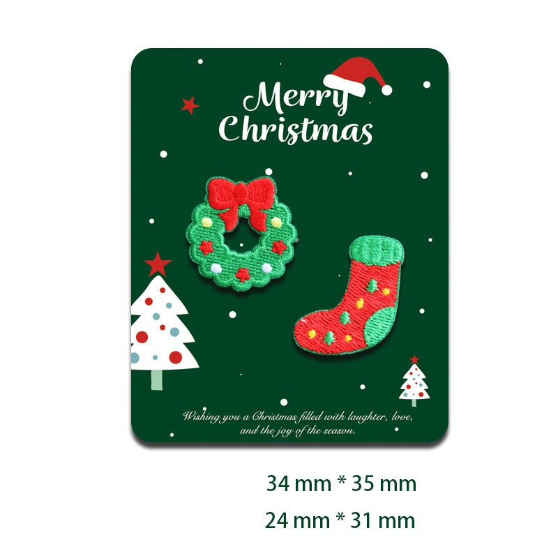 Weihnachts-Patch: grüner Kranz mit Schleife und rote Strumpf-Socke mit bunten Punkten