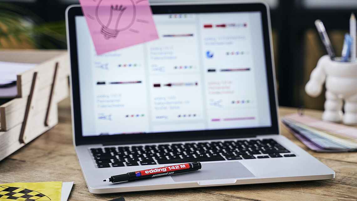 edding 142 M Permanente Marker Pen Black/Red/Blue Ink 10 Pack