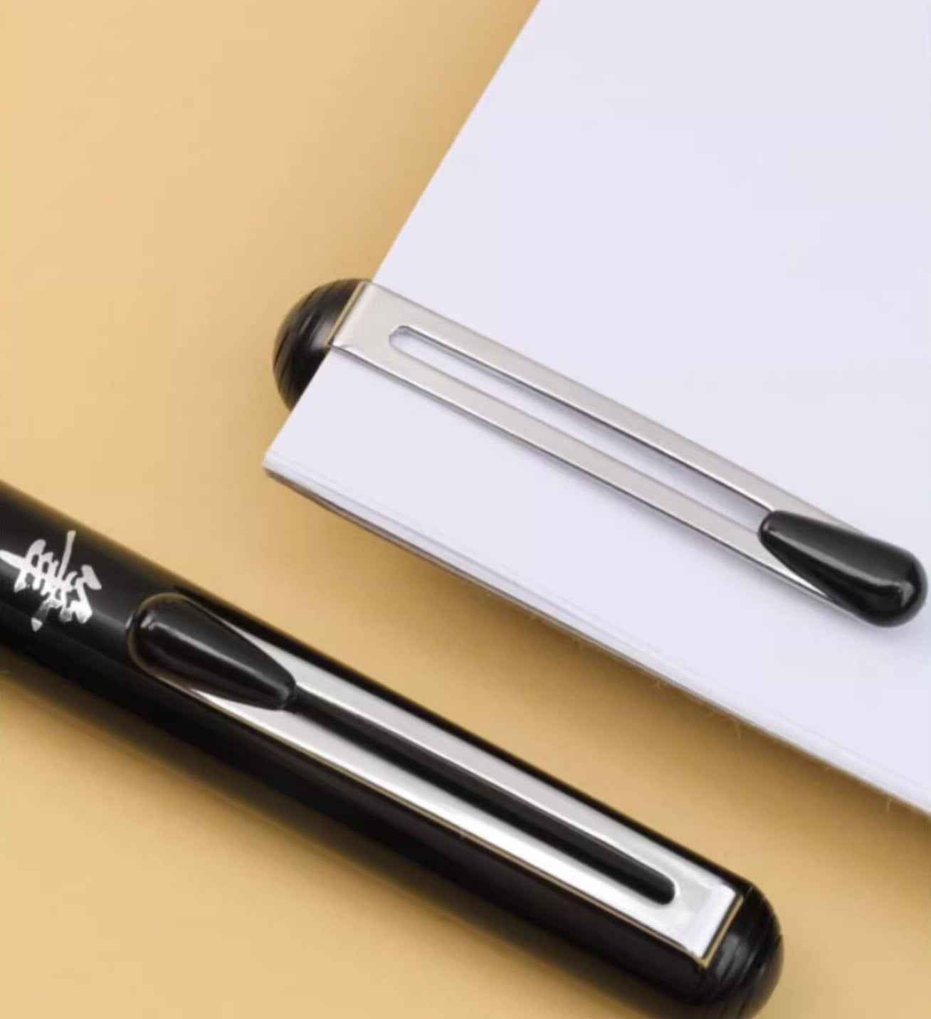 Pentel Pocket Brush Pen with 2 Refills