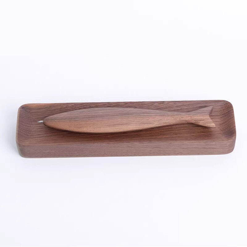 Black Walnut Wood Fish Pen – Gel Pen with Uni UMR-85 Refill 0.5mm Pen + Pen Holder